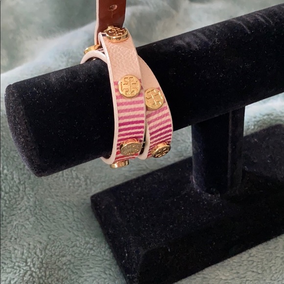 Tory Burch Wrap Bracelet - Picture 4 of 12